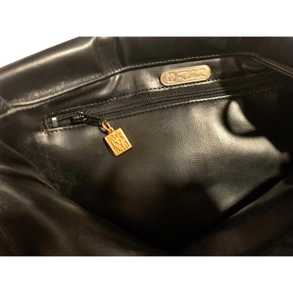 70s 80s Anne Klein Black Leather Shoulder Bag w Lion Face Logo - Picture 7 of 10